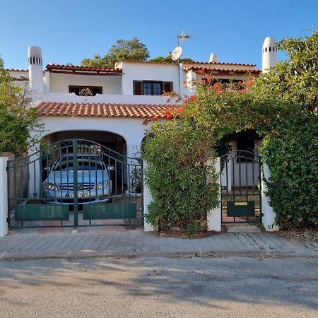 אלבופיירה Casa Das Flores מראה חיצוני תמונה