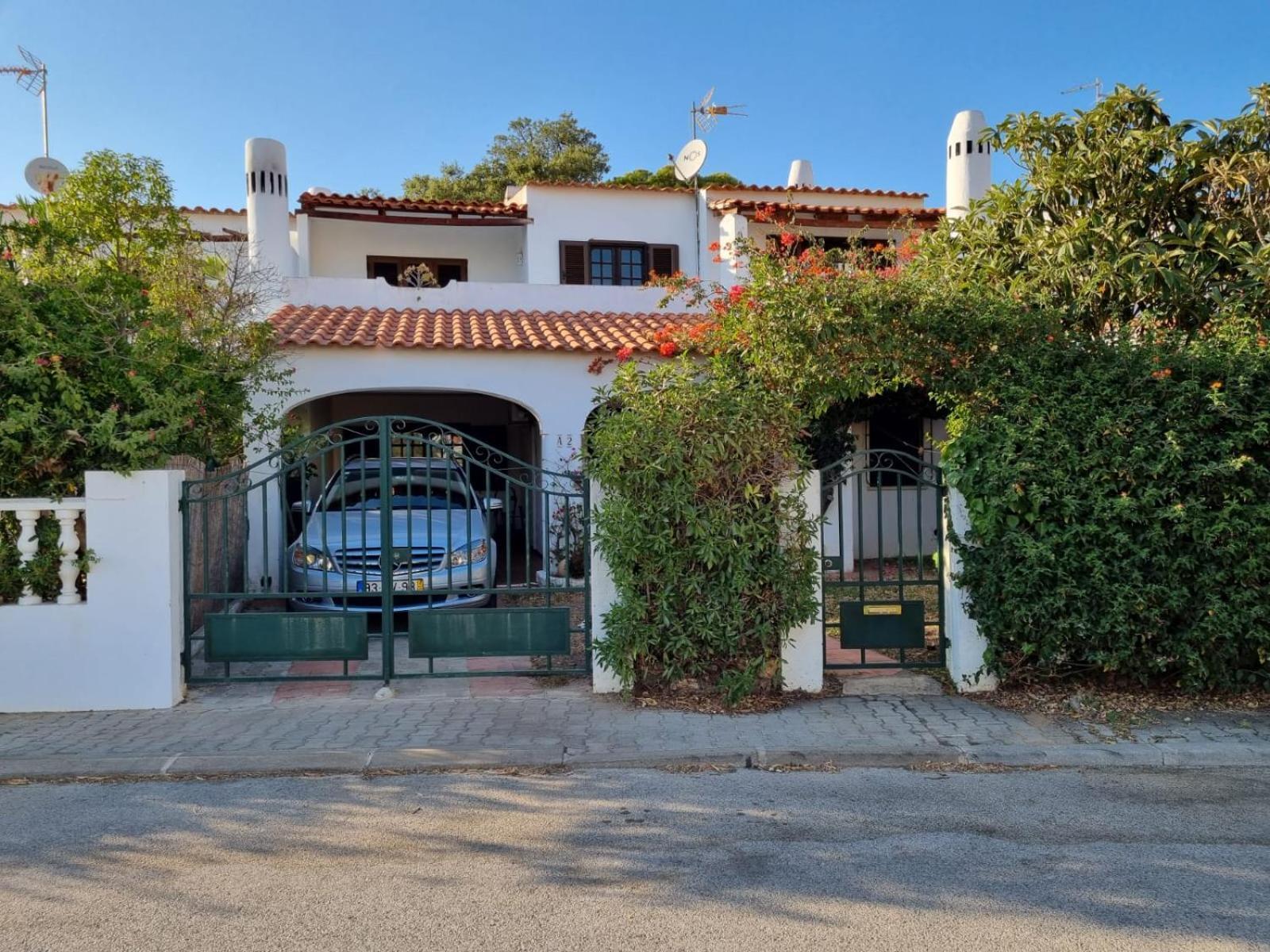 אלבופיירה Casa Das Flores מראה חיצוני תמונה