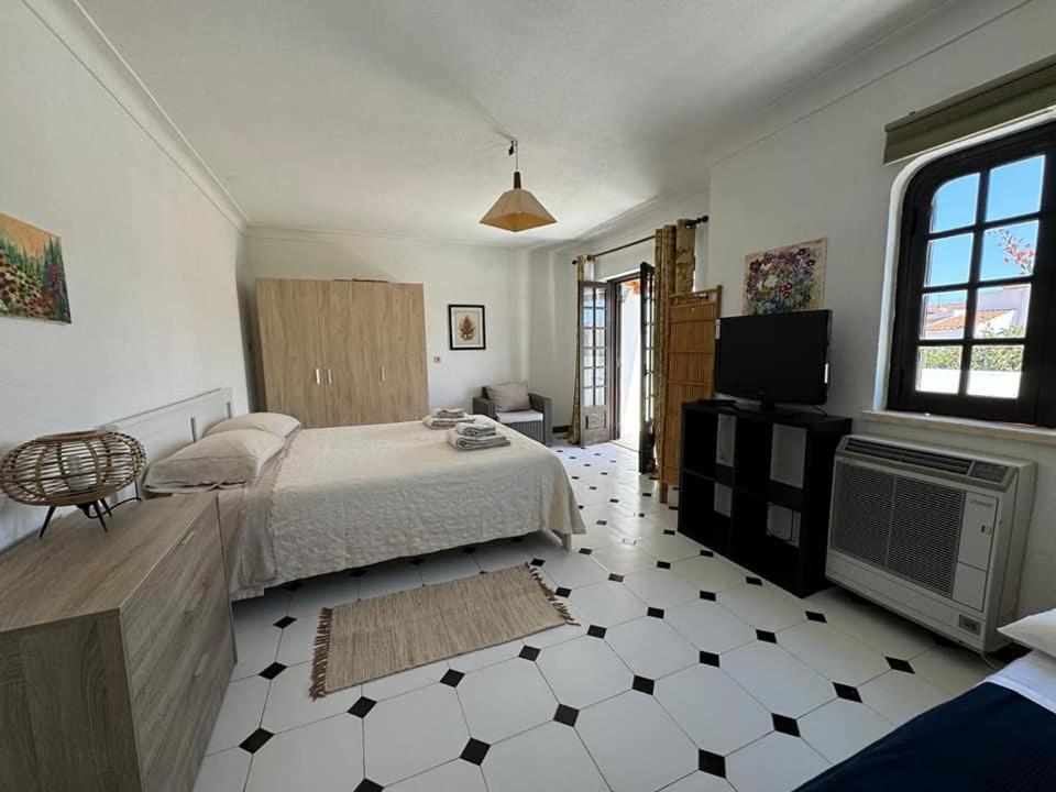 אלבופיירה Casa Das Flores מראה חיצוני תמונה