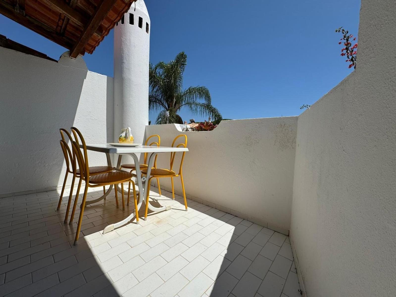 אלבופיירה Casa Das Flores מראה חיצוני תמונה