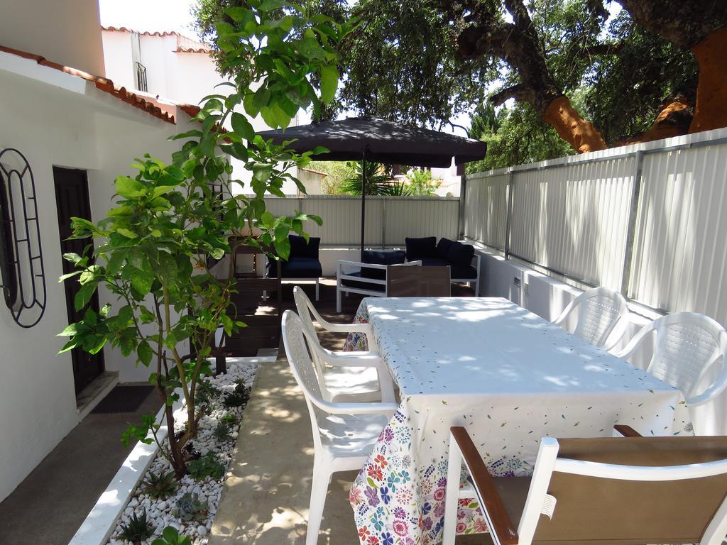 אלבופיירה Casa Das Flores מראה חיצוני תמונה