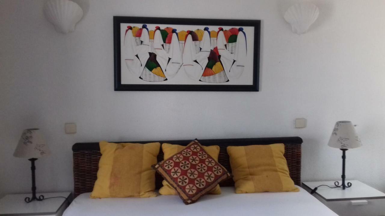 אלבופיירה Casa Das Flores מראה חיצוני תמונה